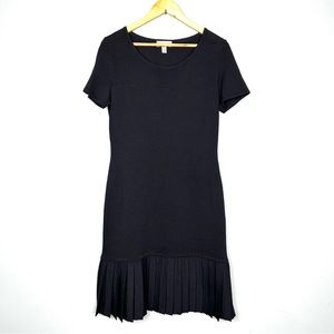 ST JOHN SPORT wool short sleeve pleated hem knee length black dress size S